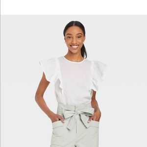NWT Ruffle Sleeve Linen Top